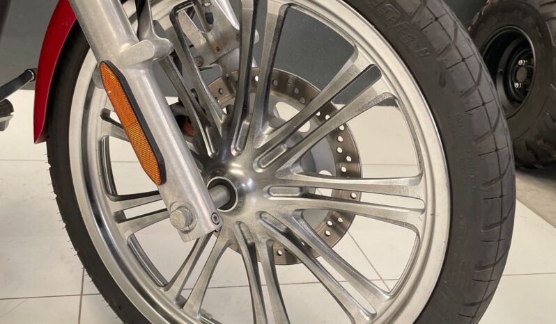 Kawasaki vulcan 900 custom lleno