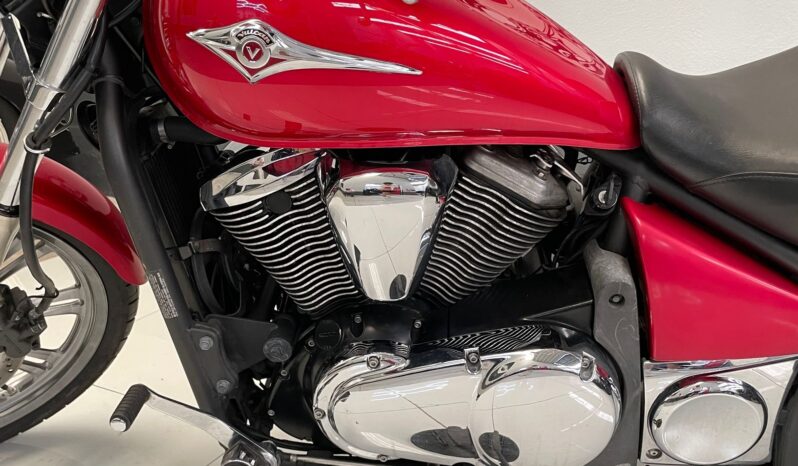 Kawasaki vulcan 900 custom lleno