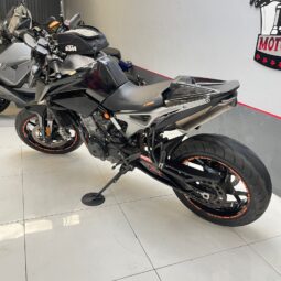KTM Duke 790 R 2022 lleno