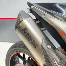 KTM Duke 790 R 2022 lleno