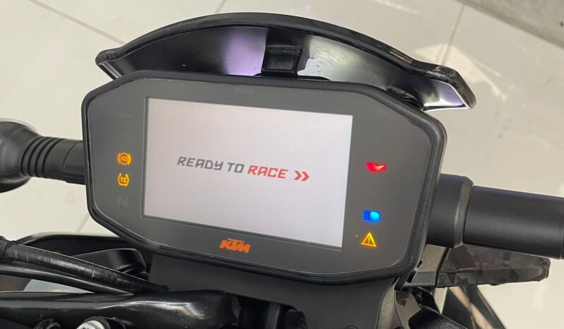 KTM Duke 790 R 2022 lleno
