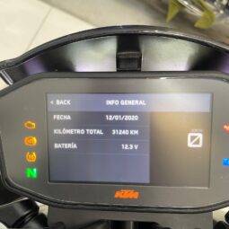 KTM Duke 790 R 2022 lleno