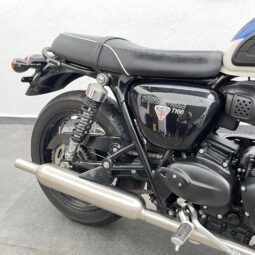 Triumph bonneville 900cc T100 lleno